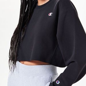 Champion Reverse Weave Cropped Black Sweatshirt